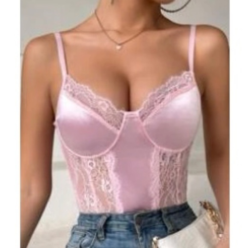 🛍️ 3/$10 SHEIN Lace Insert Cami Bodysuit 🛍️